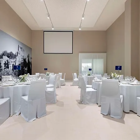 Nh Hotel 4*