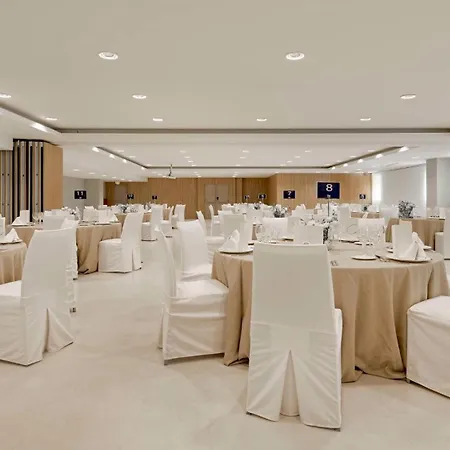 Nh马拉加酒店 酒店